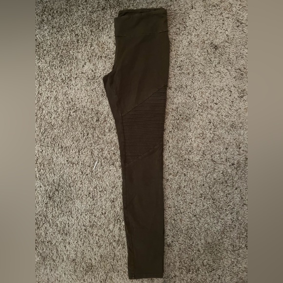 3/$13 Rae Mode Washed Green Moto Legging - Picture 1 of 5